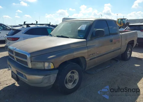 2001 Dodge Ram 1500 St из США, поврежденный, VIN 3B7HC13Y01G203629